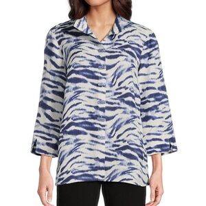 Ali Miles
Zebra Print Wire Collar 3/4 Sleeve Button Front Tunic